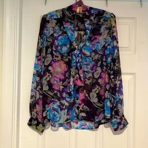 NEW NO TAGS: Sheer floral bow-tie blouse. Elegant pattern, Large.